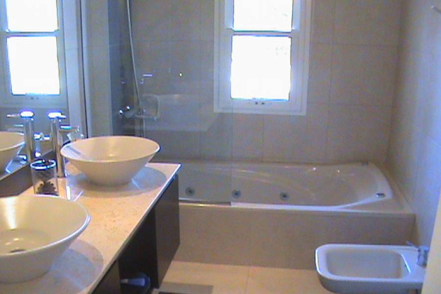 Punta del Este, Maldonado, Uruguay, 3 Bedrooms Bedrooms, ,4 BathroomsBathrooms,Casas,Venta,42195