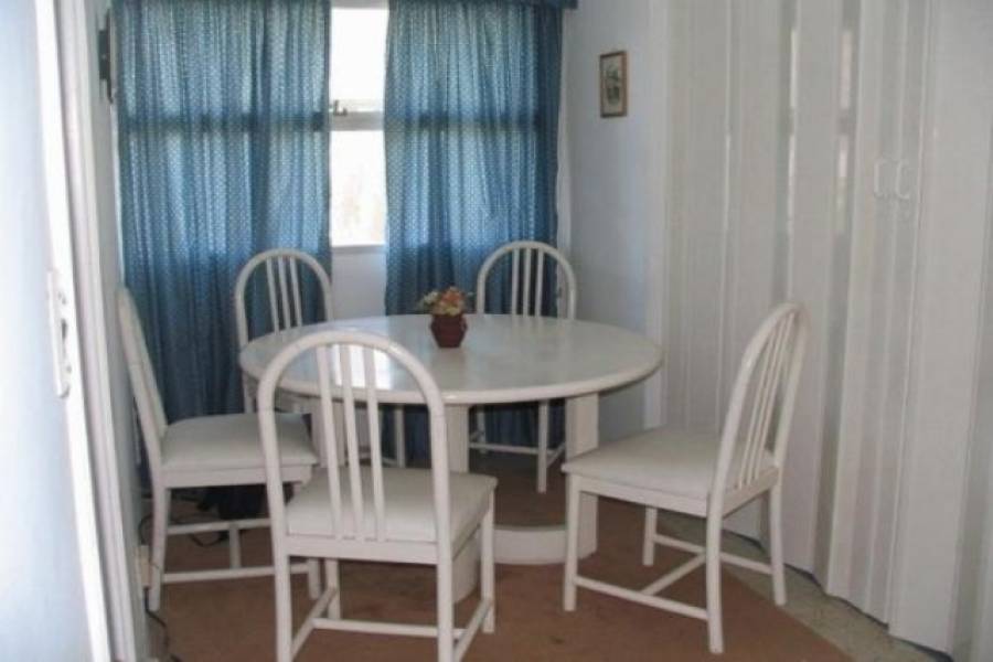 Punta del Este, Maldonado, Uruguay, 1 Dormitorio Bedrooms, ,1 BañoBathrooms,Apartamentos,Venta,42197
