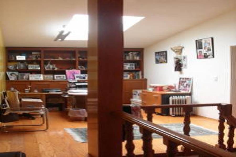 Álvaro Obregón, Estado de Mexico, Mexico, 3 Habitaciones Habitaciones, ,4 BathroomsBathrooms,Casas,Venta,42228