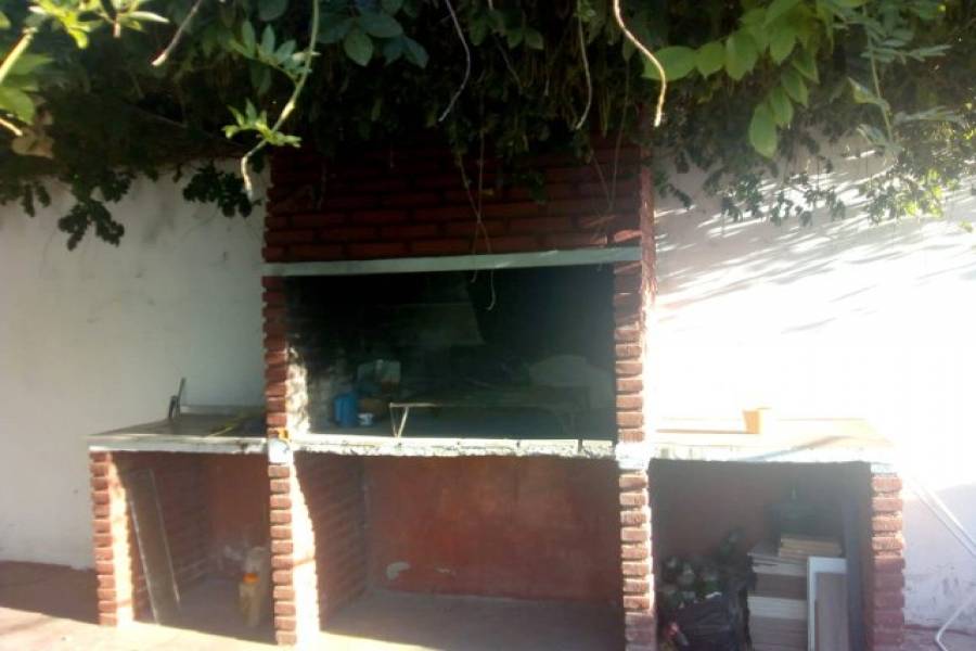 San Luis, Argentina, 3 Habitaciones Habitaciones, ,1 BañoBathrooms,Casas,Venta,42346