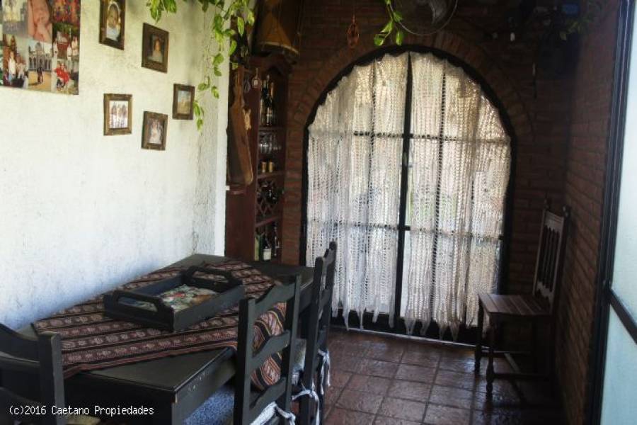 Aldo Bonzi,Buenos Aires,3 Habitaciones Habitaciones,2 BañosBaños,Casas,Blandengues ,1380