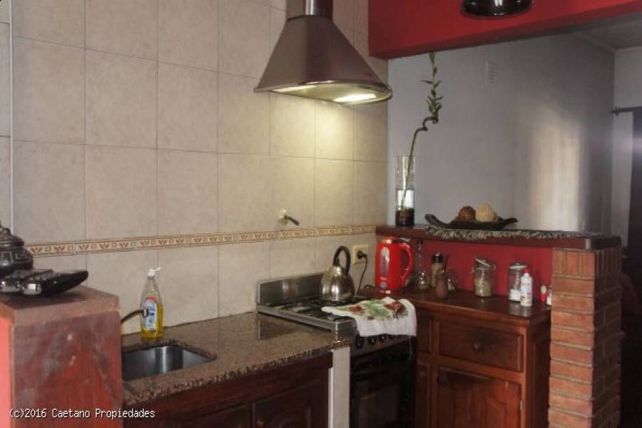 Aldo Bonzi,Buenos Aires,3 Habitaciones Habitaciones,2 BañosBaños,Casas,Blandengues ,1380