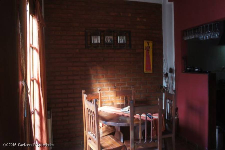 Aldo Bonzi,Buenos Aires,3 Habitaciones Habitaciones,2 BañosBaños,Casas,Blandengues ,1380