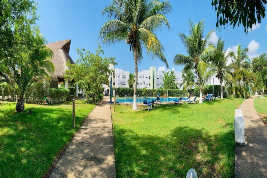 Playa del Carmen, Quintana Roo, Mexico, 3 Habitaciones Habitaciones, ,3 BathroomsBathrooms,Casas,Venta,Kabah,2,42357