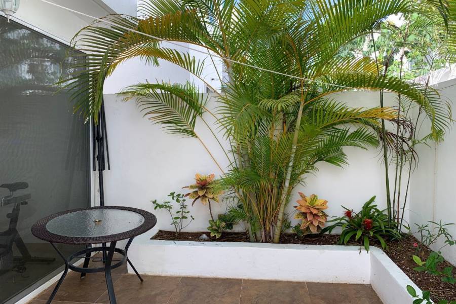 Playa del Carmen, Quintana Roo, Mexico, 3 Habitaciones Habitaciones, ,3 BathroomsBathrooms,Casas,Venta,Kabah,2,42357