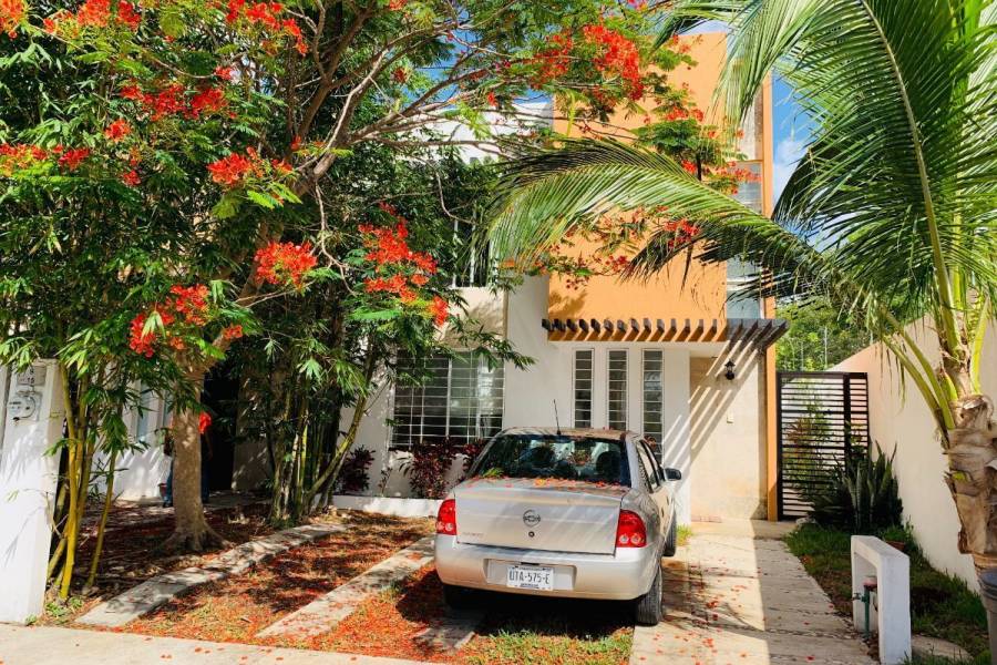 Playa del Carmen, Quintana Roo, Mexico, 3 Habitaciones Habitaciones, ,3 BathroomsBathrooms,Casas,Venta,Kabah,2,42357