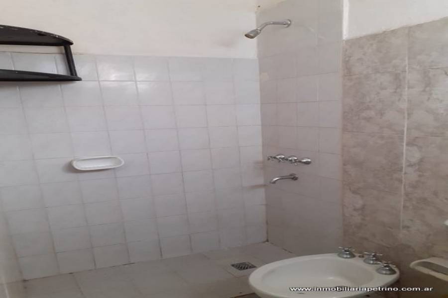 San Luis, Argentina, 2 Habitaciones Habitaciones, ,1 BañoBathrooms,Casas,Venta,42490