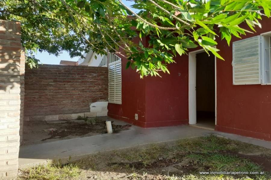 San Luis, Argentina, 2 Habitaciones Habitaciones, ,1 BañoBathrooms,Casas,Venta,42490