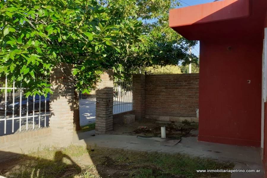 San Luis, Argentina, 2 Habitaciones Habitaciones, ,1 BañoBathrooms,Casas,Venta,42490