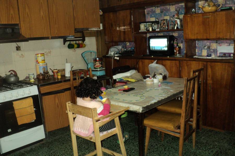La Tablada,Buenos Aires,5 Habitaciones Habitaciones,4 BañosBaños,Casas,Montenegro,1382