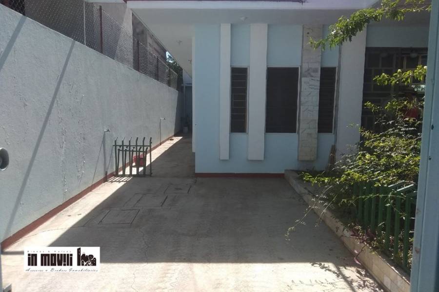 Oaxaca de Juárez, Oaxaca, Mexico, 3 Habitaciones Habitaciones, ,3 BathroomsBathrooms,Casas,Venta,pirineos ,42569