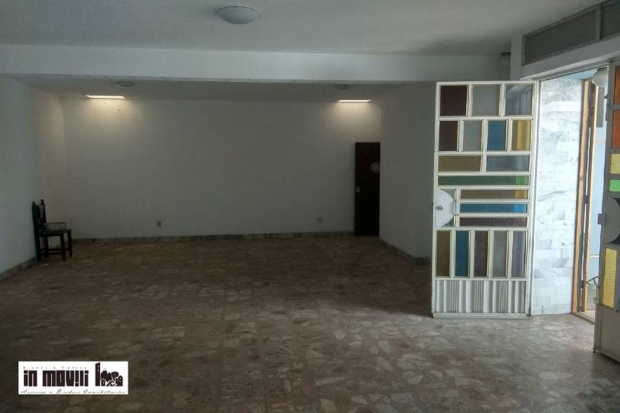 Oaxaca de Juárez, Oaxaca, Mexico, 3 Habitaciones Habitaciones, ,3 BathroomsBathrooms,Casas,Venta,pirineos ,42569