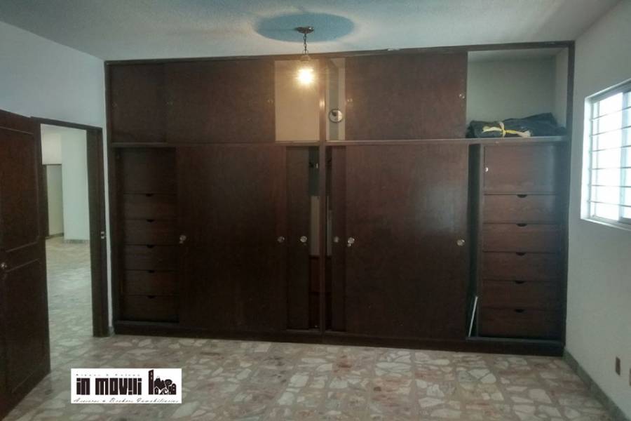 Oaxaca de Juárez, Oaxaca, Mexico, 3 Habitaciones Habitaciones, ,3 BathroomsBathrooms,Casas,Venta,pirineos ,42569