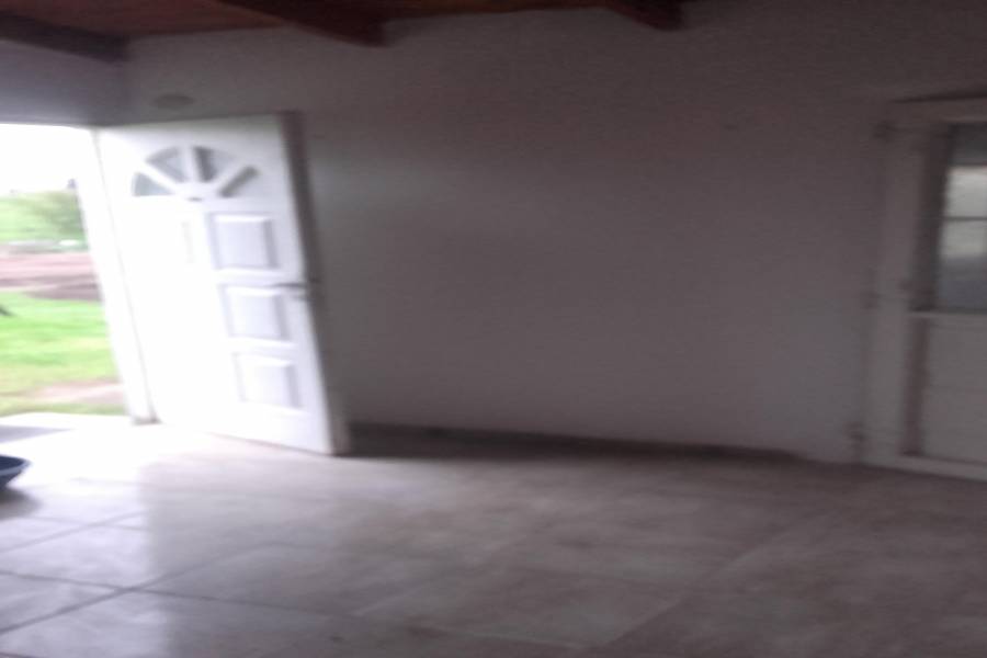San Jose, Entre Ríos, Argentina, 1 Dormitorio Habitaciones, ,1 BañoBathrooms,Casas,Venta,B. Hoffman ,42675