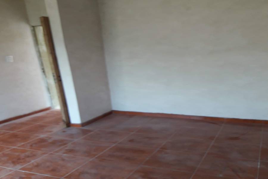 Pueblo Liebig, Entre Ríos, Argentina, 2 Habitaciones Habitaciones, ,1 BañoBathrooms,Casas,Venta,42699