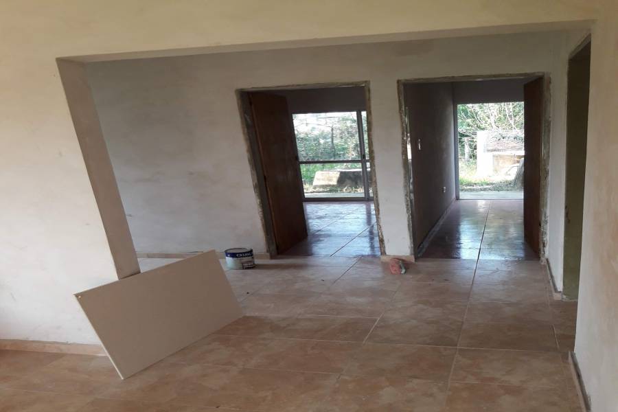 Pueblo Liebig, Entre Ríos, Argentina, 2 Habitaciones Habitaciones, ,1 BañoBathrooms,Casas,Venta,42699