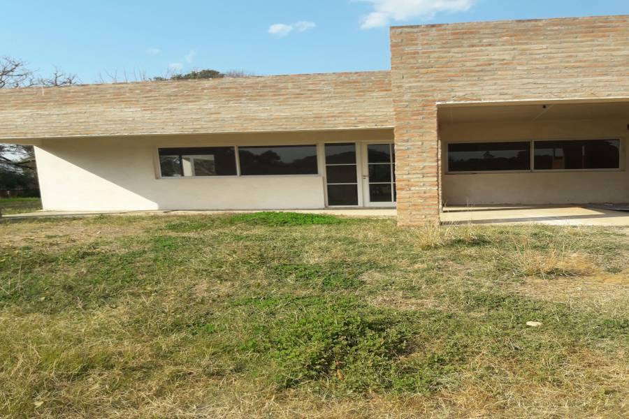 Pueblo Liebig, Entre Ríos, Argentina, 2 Habitaciones Habitaciones, ,1 BañoBathrooms,Casas,Venta,42699