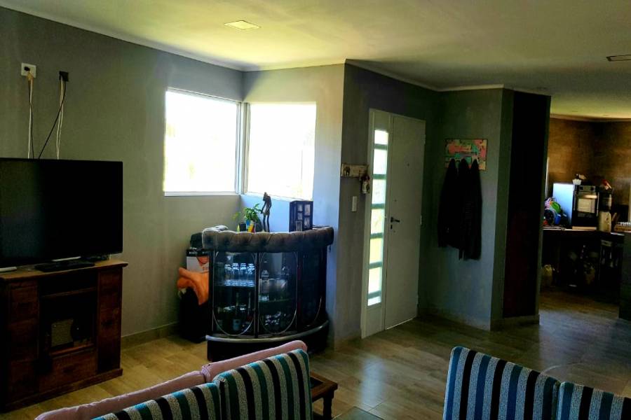 IMPERDIBLE! VER INFO..., 3 Habitaciones Habitaciones, ,3 BathroomsBathrooms,Casas,Venta,42731