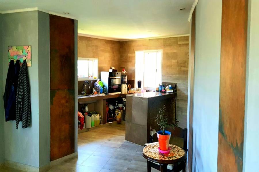 IMPERDIBLE! VER INFO..., 3 Habitaciones Habitaciones, ,3 BathroomsBathrooms,Casas,Venta,42731
