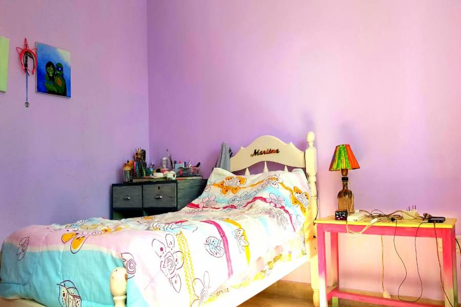 IMPERDIBLE! VER INFO..., 3 Habitaciones Habitaciones, ,3 BathroomsBathrooms,Casas,Venta,42731