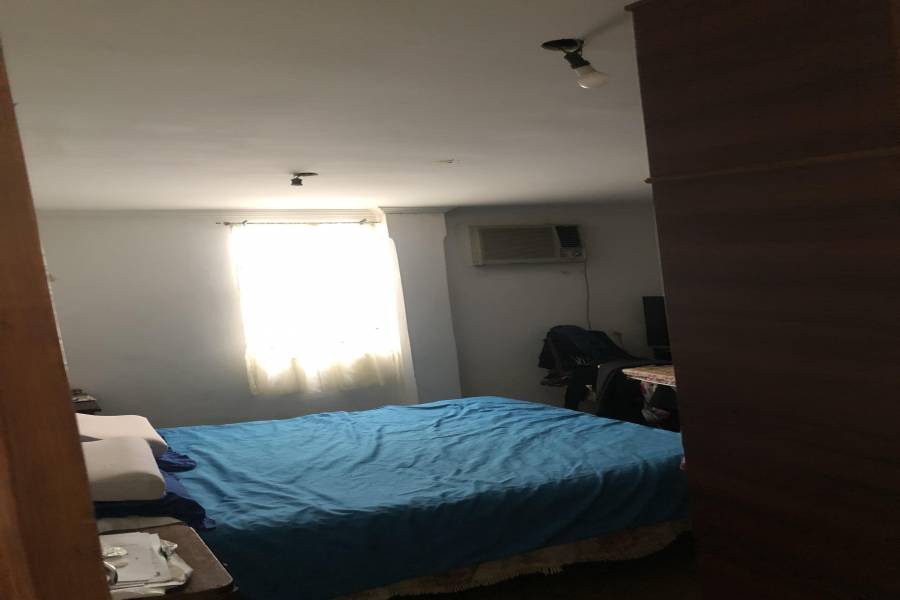 Rosario, Santa Fe, Argentina, 3 Habitaciones Habitaciones, ,1 BañoBathrooms,Casas,Venta,SAN LUIS,42779