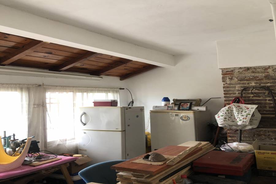 Rosario, Santa Fe, Argentina, 3 Habitaciones Habitaciones, ,1 BañoBathrooms,Casas,Venta,SAN LUIS,42779