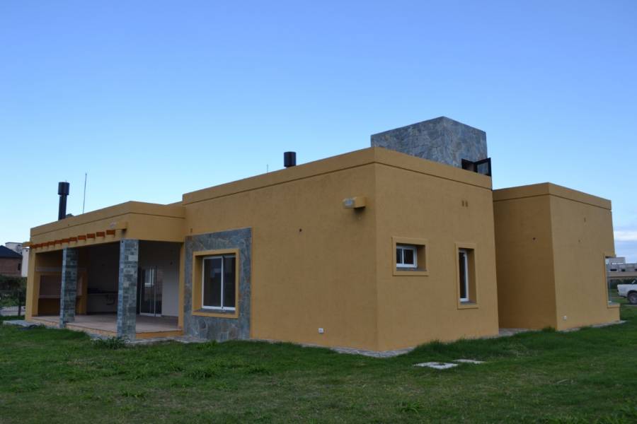 SALTA CAPITAL, Salta, Argentina, 3 Habitaciones Habitaciones, ,3 BathroomsBathrooms,Casas,Venta,42800