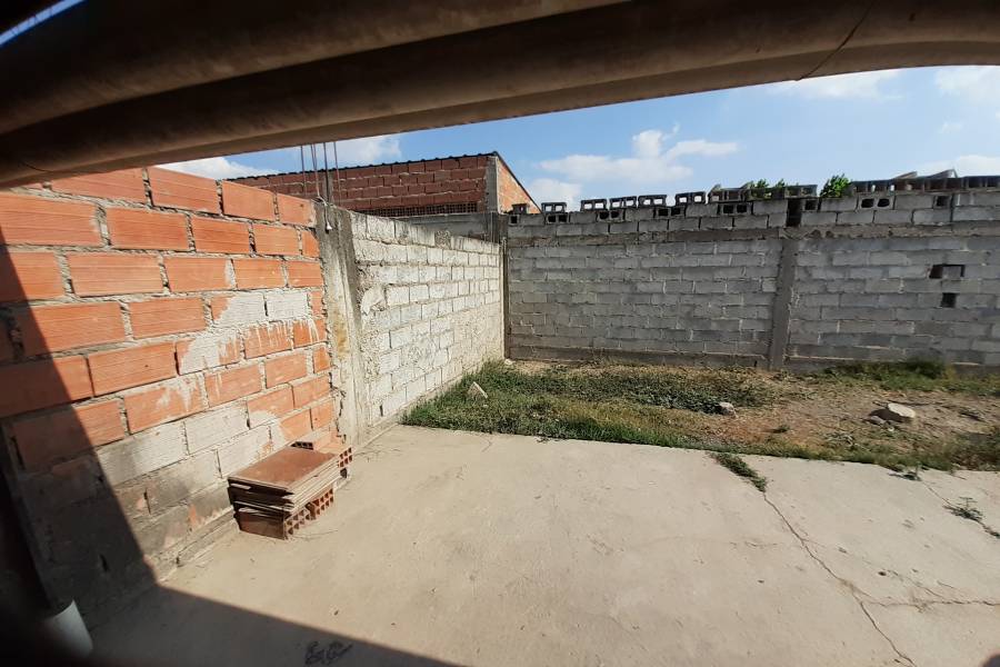 CERRILLOS, Salta, Argentina, 2 Habitaciones Habitaciones, ,2 BathroomsBathrooms,Casas,Venta,42803