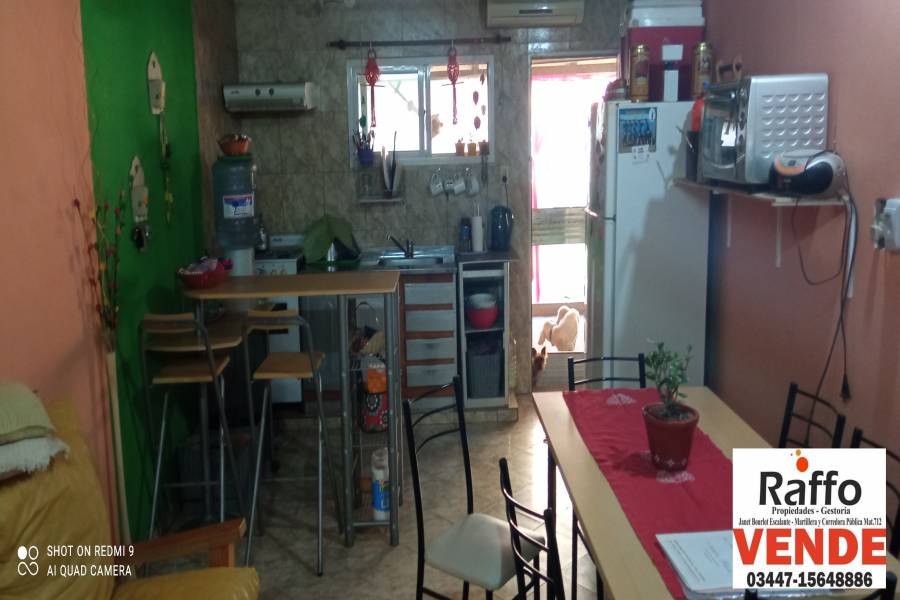 Colon, Entre Ríos, Argentina, 2 Habitaciones Habitaciones, ,1 BañoBathrooms,Casas,Venta,Pellenc ,42858