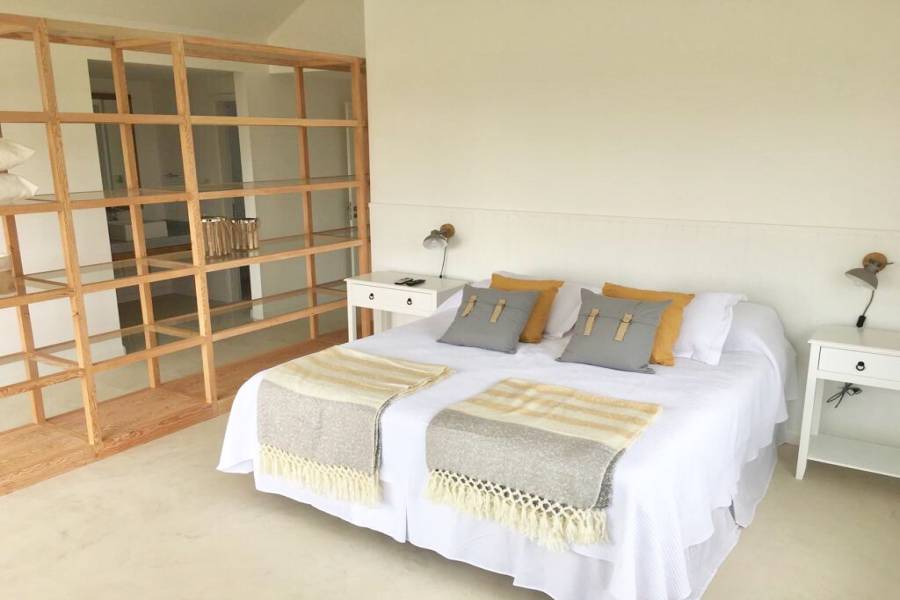 Punta del Este, Maldonado, Uruguay, 5 Habitaciones Habitaciones, ,4 BathroomsBathrooms,Casas,Temporario,42939
