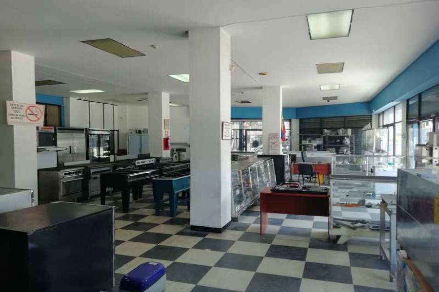 IMPERDIBLE! VER INFO..., ,Galpones-Tinglados-Naves,Venta,Pini,Av. Presidente Medina,42984
