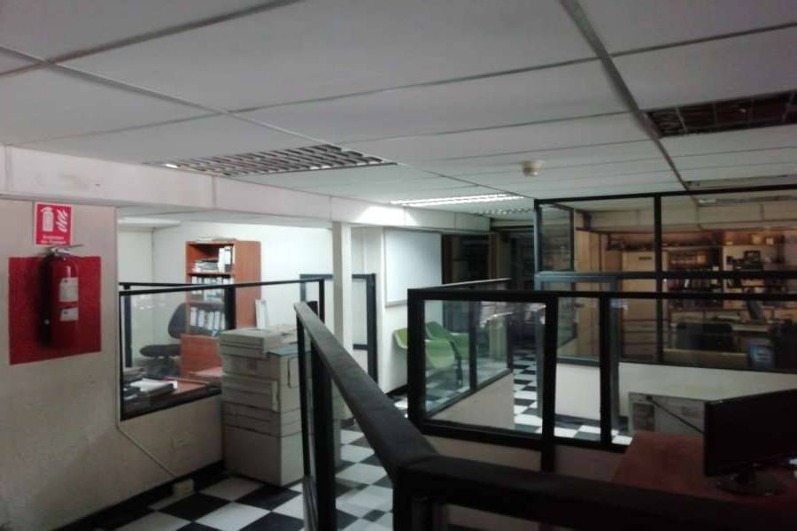 IMPERDIBLE! VER INFO..., ,Galpones-Tinglados-Naves,Venta,Pini,Av. Presidente Medina,42984