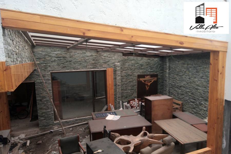 Cuenca., AZUAY, Ecuador, 5 Habitaciones Habitaciones, ,5 BathroomsBathrooms,Casas,Venta,Calle Paris.,2,43041