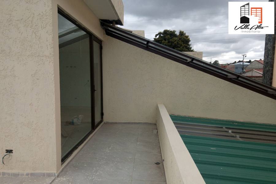 Cuenca., AZUAY, Ecuador, 5 Habitaciones Habitaciones, ,5 BathroomsBathrooms,Casas,Venta,Calle Paris.,2,43041