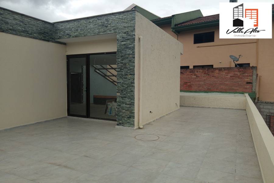 Cuenca., AZUAY, Ecuador, 5 Habitaciones Habitaciones, ,5 BathroomsBathrooms,Casas,Venta,Calle Paris.,2,43041