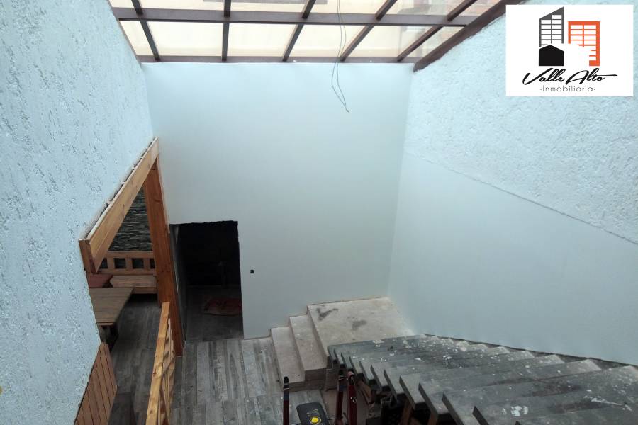 Cuenca., AZUAY, Ecuador, 5 Habitaciones Habitaciones, ,5 BathroomsBathrooms,Casas,Venta,Calle Paris.,2,43041