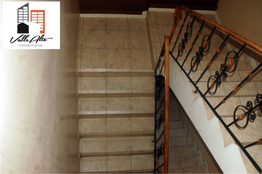 Cuenca., Cuenca, España, 3 Habitaciones Habitaciones, ,1 BañoBathrooms,Apartamentos,Venta,Mariscal Lamar.,2,43107