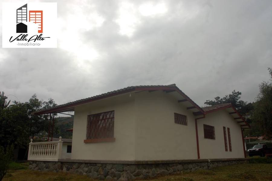 Gualaceo, Cuenca, España, 4 Habitaciones Habitaciones, ,2 BathroomsBathrooms,Fincas-Villas,Venta,1,43169