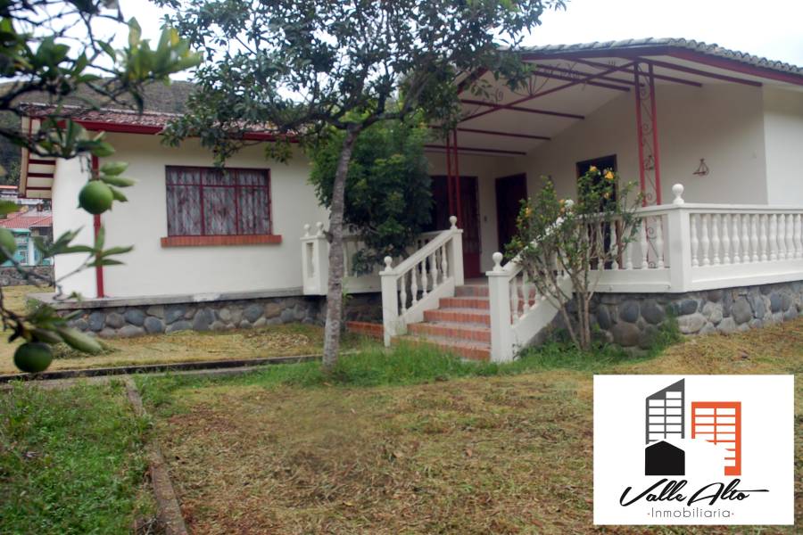 Gualaceo, Cuenca, España, 4 Habitaciones Habitaciones, ,2 BathroomsBathrooms,Fincas-Villas,Venta,1,43169