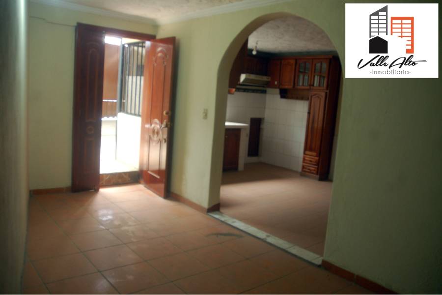 CUENCA, Florida, USA, 7 Habitaciones Habitaciones, ,3 BathroomsBathrooms,Casas,Venta,3,43199