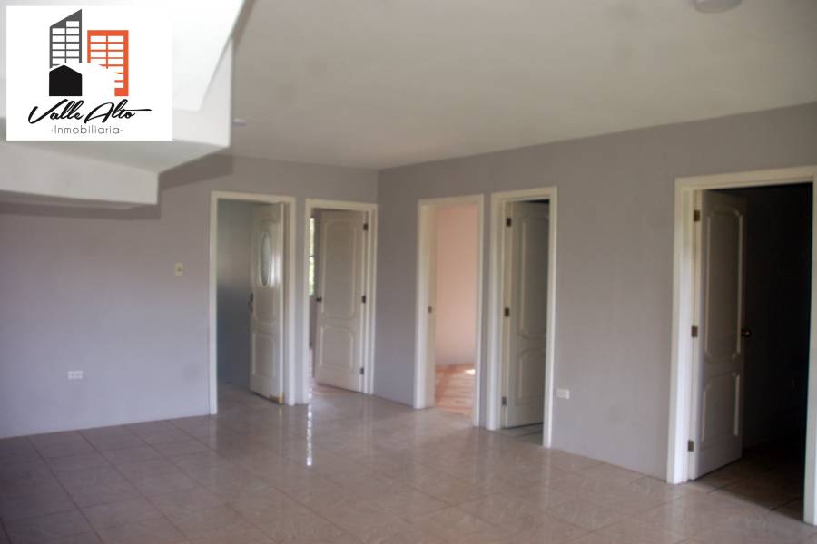 Paute, Cuenca, España, 7 Habitaciones Habitaciones, ,4 BathroomsBathrooms,Casas,Venta,2,43205