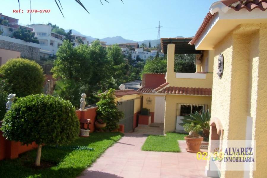 Benalmádena,Málaga,España,3 Bedrooms Bedrooms,3 BathroomsBathrooms,Chalets,4846