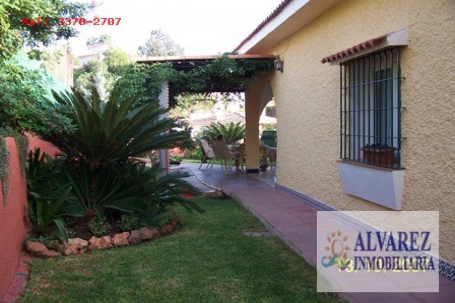 Benalmádena,Málaga,España,3 Bedrooms Bedrooms,3 BathroomsBathrooms,Chalets,4846