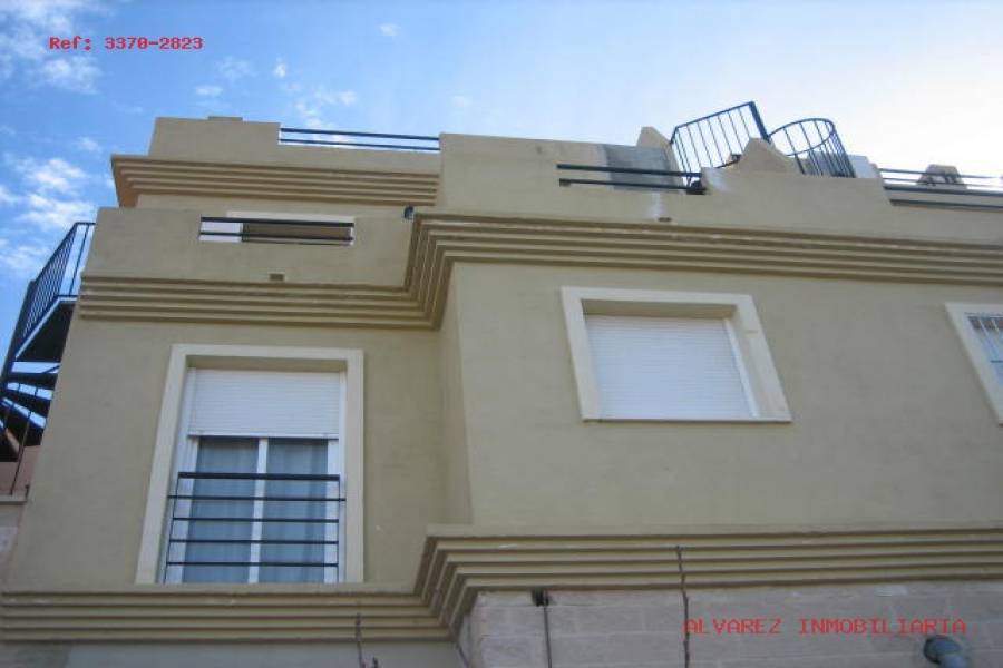 Alhaurín de la Torre,Málaga,España,3 Bedrooms Bedrooms,2 BathroomsBathrooms,Chalets,4850