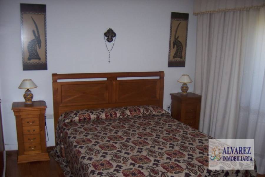 Torremolinos,Málaga,España,4 Bedrooms Bedrooms,2 BathroomsBathrooms,Chalets,4869