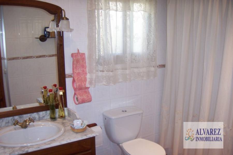 Torremolinos,Málaga,España,4 Bedrooms Bedrooms,2 BathroomsBathrooms,Chalets,4869