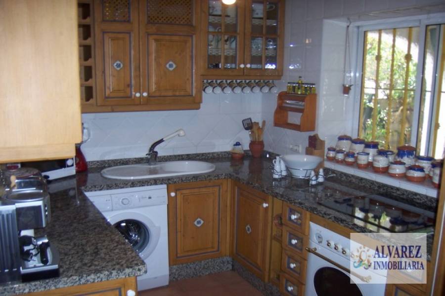 Torremolinos,Málaga,España,4 Bedrooms Bedrooms,2 BathroomsBathrooms,Chalets,4869