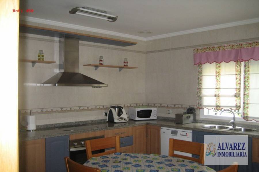 Málaga,Málaga,España,6 Bedrooms Bedrooms,3 BathroomsBathrooms,Fincas-Villas,4918