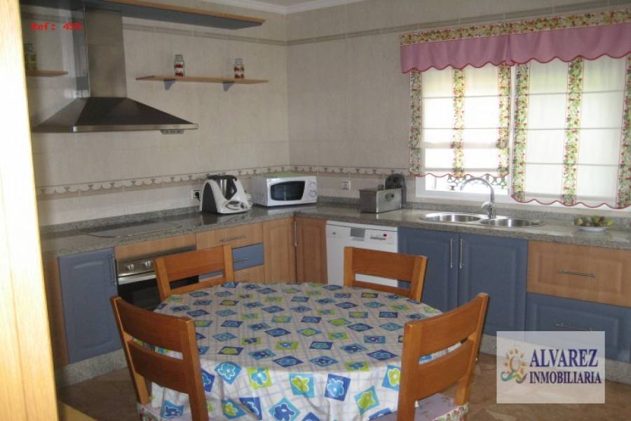 Málaga,Málaga,España,6 Bedrooms Bedrooms,3 BathroomsBathrooms,Fincas-Villas,4918