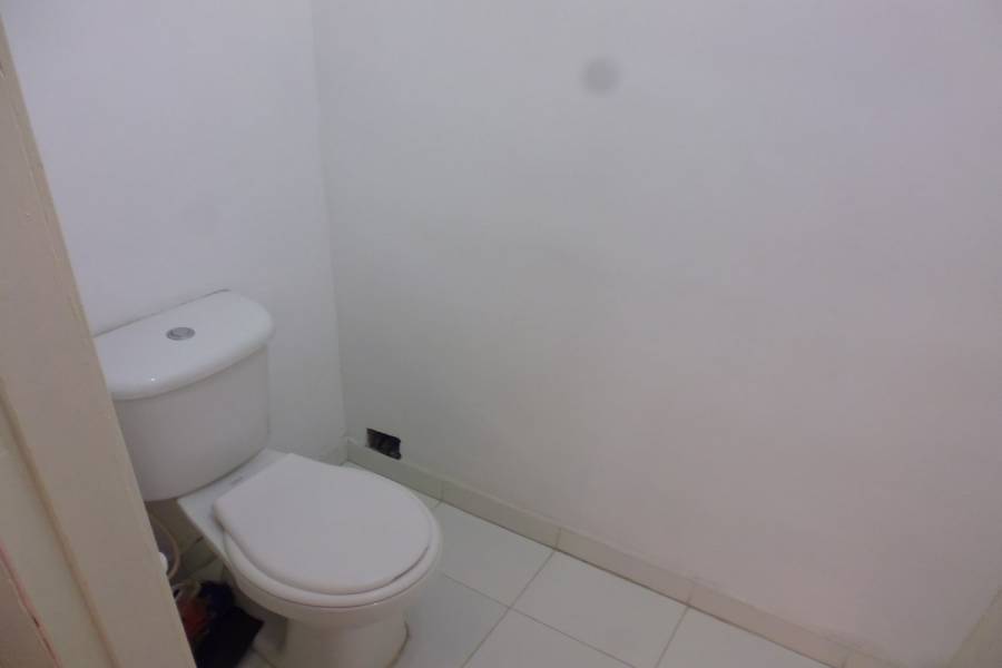 Cali,Valle del Cauca,Colombia,2 Rooms Rooms,1 BañoBathrooms,Oficinas,Zaccour,3,3,4938